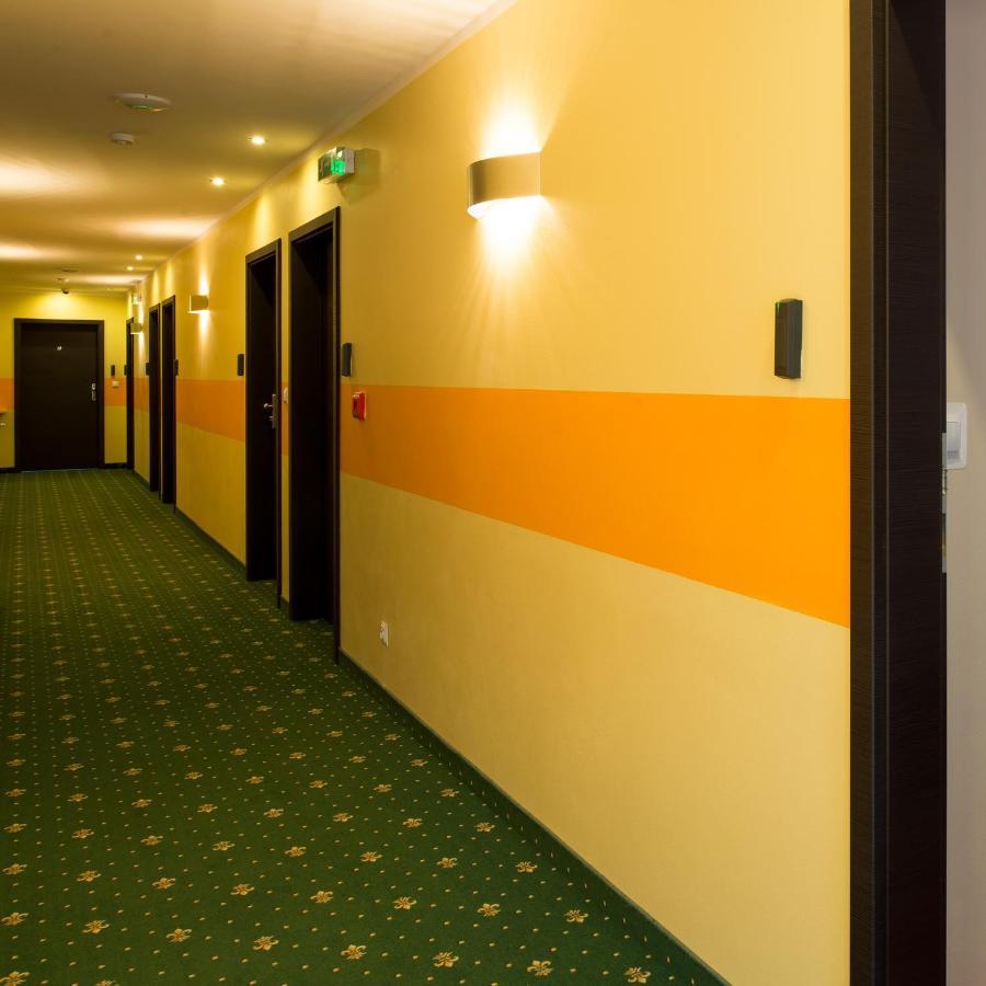 Motel Lesta Lachowka Duza ภายนอก รูปภาพ